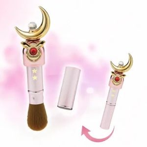 Sailor Moon Miracle Romance Moon Stick Cheek Brush